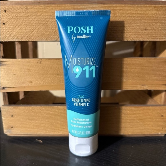 Perfectly Posh Bff face wash & Moisture 911 set - Picture 3 of 3